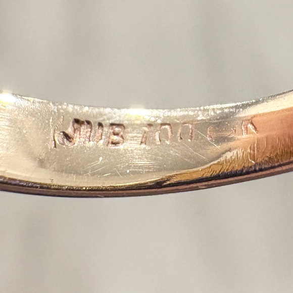 Vintage 10K Australian White Opal Ring: Gold Dainty Oval Solitaire Size 6.5 - Picture 11 of 12